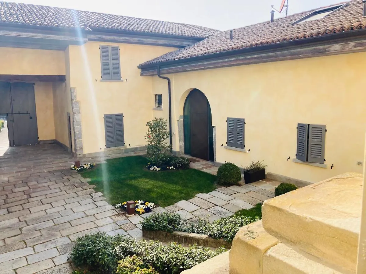 Apartmanhotel Villa Casati Italiana Casatenovo Olaszország