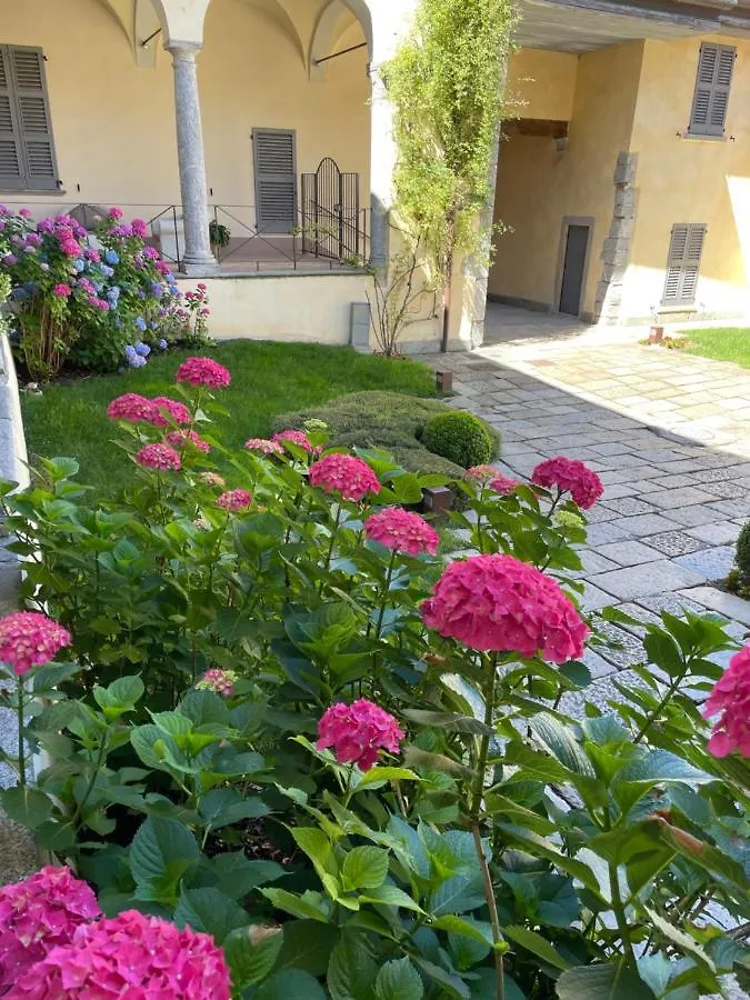 Villa Casati Italiana Casatenovo 0*,  Olaszország